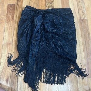 Zara fringed mini skirt size XS
